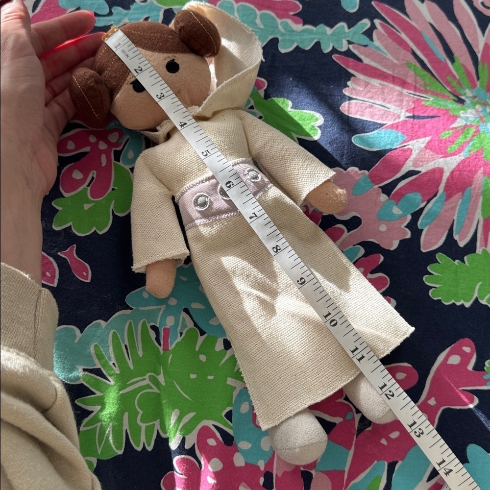 Disney Parks Star Wars: Galaxy's Edge Princess Leia Plush - Picture 2 of 7
